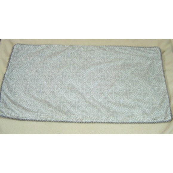 2 Croscill King Pillow Sham Damask Scroll Green Sage Silver Satin Edging 20x36 - Picture 6 of 12